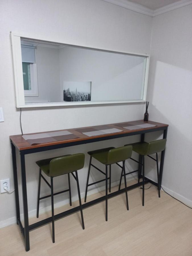 Newly Renovated 2 Bedroom Apartment #7 Seoul Ngoại thất bức ảnh